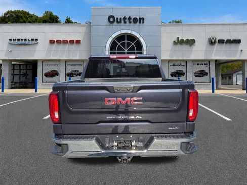Used 2025 GMC Sierra 1500 SLT AWD/4WD image 5
