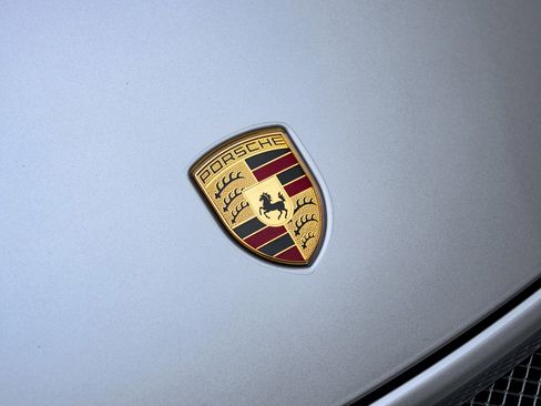 Used 2016 Porsche Cayman GT4 image 14