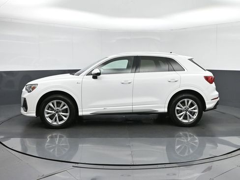 Used 2023 Audi Q3 2.0T Premium AWD/4WD image 4