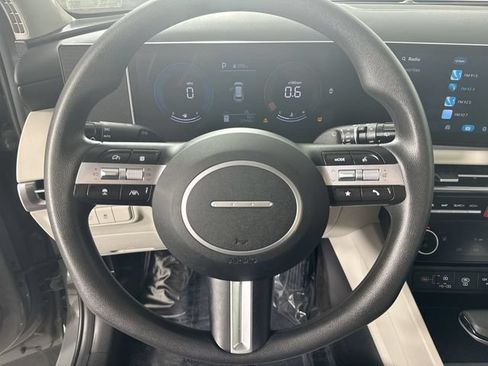Used 2026 Hyundai Tucson SEL Plus AWD/4WD image 11