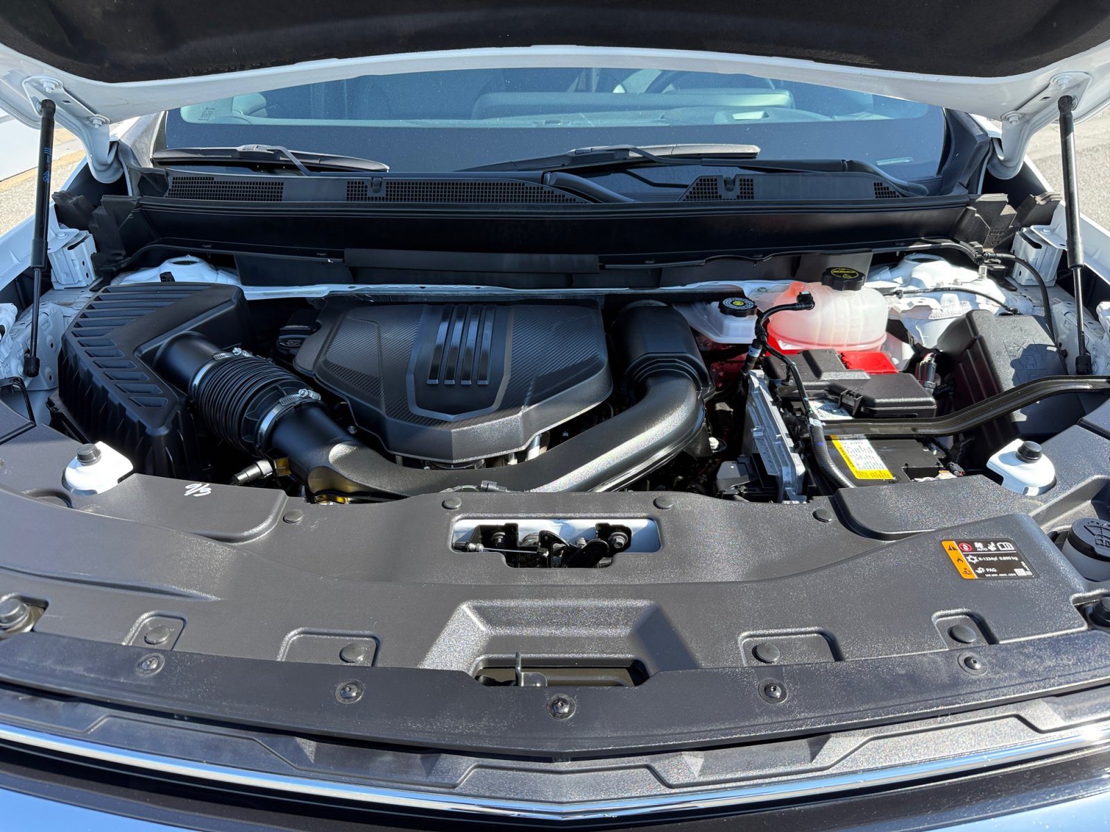 Used 2025 Chevrolet Traverse LT FWD image 20