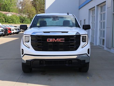 New 2025 GMC Sierra 1500 Pro w/ Trailering Package image 5