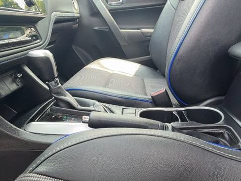 Used 2018 Toyota Corolla SE FWD image 26