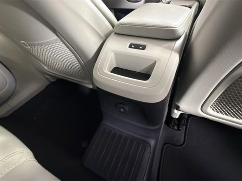 Used 2025 Volvo XC60 T8 Ultra w/ Protection Package Premier image 30