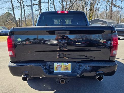 Used 2014 RAM 1500 Express w/ Black Ram 1500 Express Group image 6