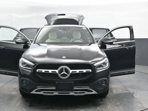 Used 2021 Mercedes-Benz GLA 250 4MATIC image 47