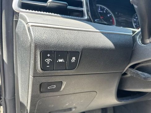 Used 2024 Kia K5 GT-Line AWD/4WD image 7