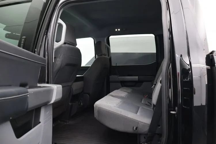 Used 2022 Ford F150 XLT w/ Equipment Group 302A High AWD/4WD image 15