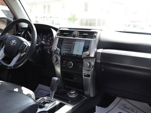 Used 2021 Toyota 4Runner SR5 Premium w/ Moonroof Package AWD/4WD image 40