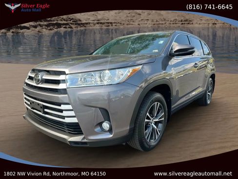 Used 2019 Toyota Highlander Plus image 1