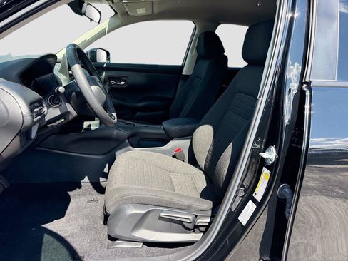 Certified 2025 Honda HR-V LX image 22