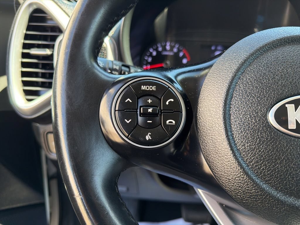 Used 2020 Kia Soul X-Line FWD image 25