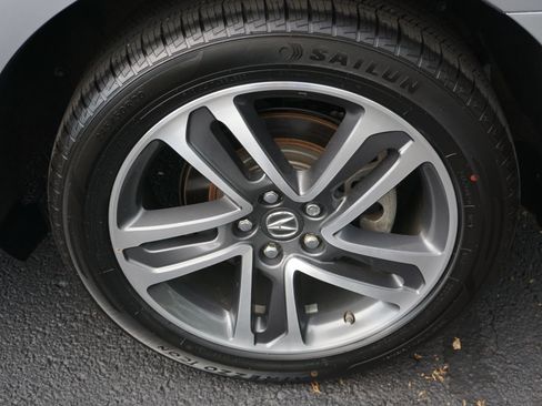 Used 2017 Acura MDX SH-AWD w/ Advance Package image 12