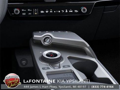 New 2025 Kia EV6 Wind image 26