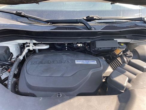 Used 2016 Honda Pilot Elite image 24