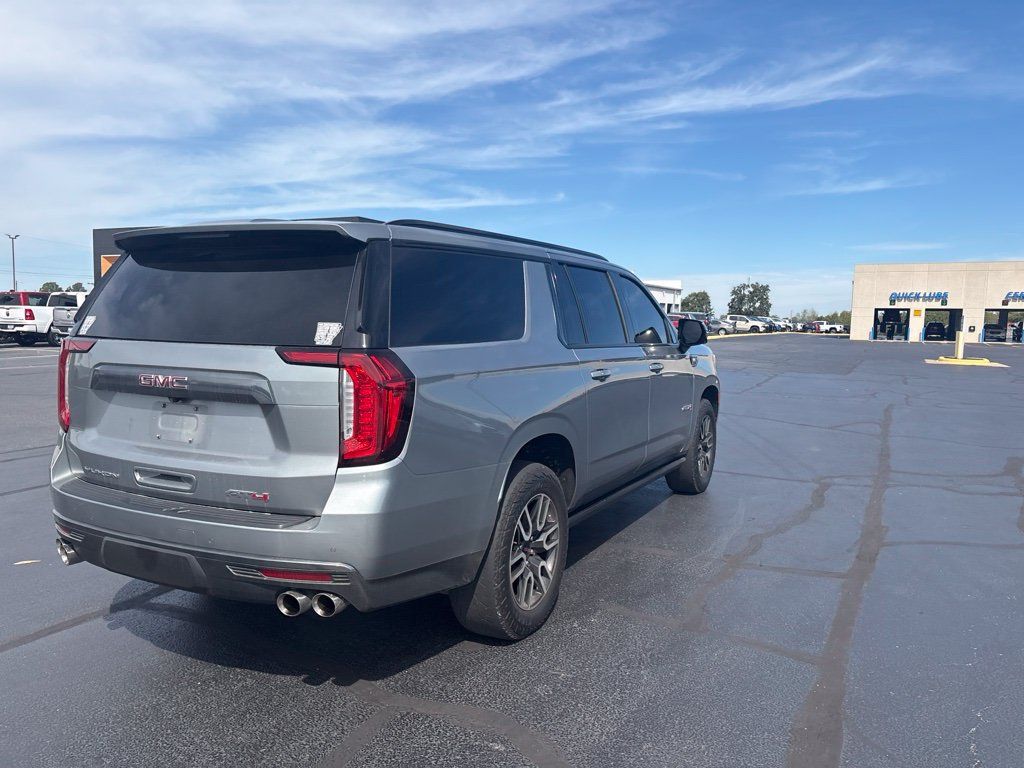 Used 2023 GMC Yukon XL AT4 w/ AT4 Premium Package AWD/4WD image 15