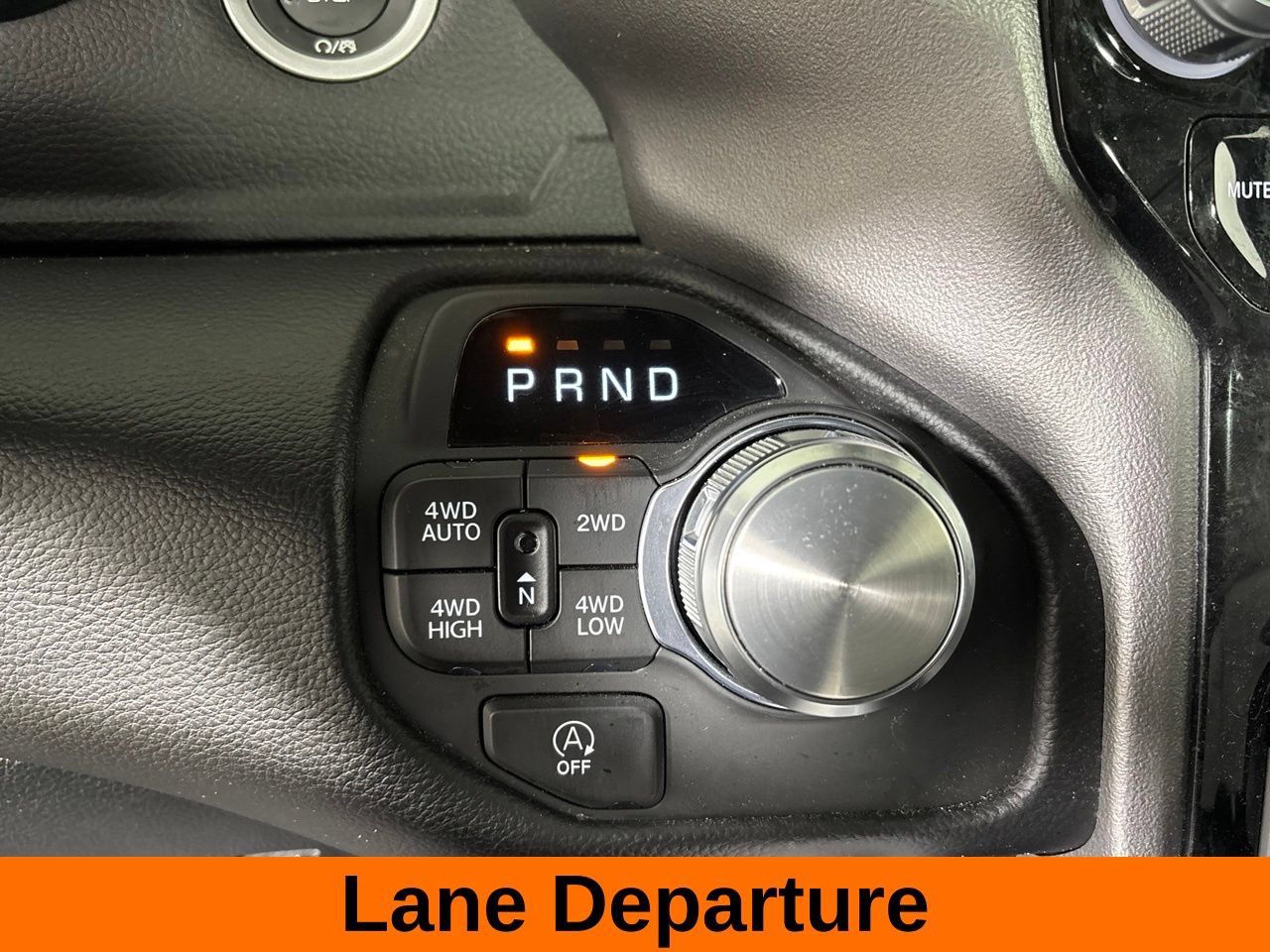 Used 2026 RAM 1500 Laramie AWD/4WD image 21