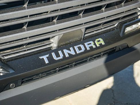 Used 2023 Toyota Tundra Limited w/ Power Package AWD/4WD image 10