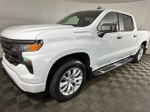 Used 2024 Chevrolet Silverado 1500 Custom AWD/4WD image 6