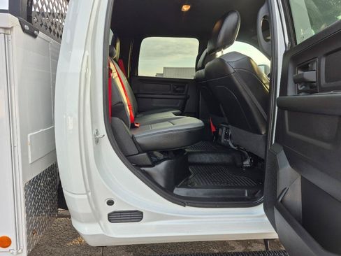 Used 2024 RAM 3500 Tradesman w/ Safety Group AWD/4WD image 28