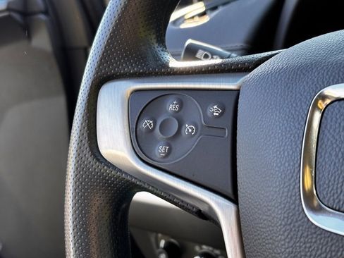 Certified 2024 GMC Terrain SLE w/ Driver Convenience Package image 10