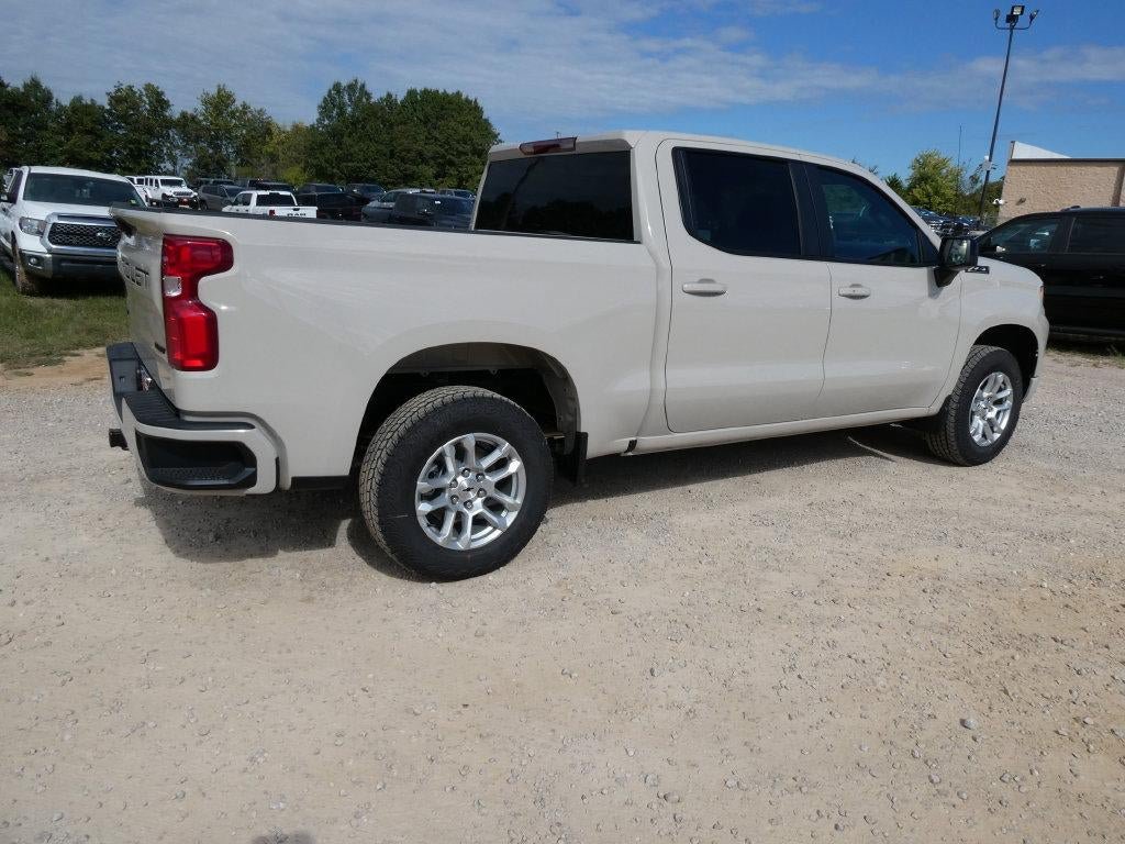 New 2026 Chevrolet Silverado 1500 RST w/ Z71 Off-Road Package AWD/4WD image 4