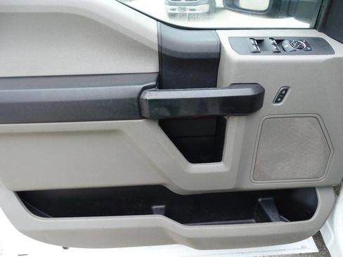 Used 2019 Ford F250 XL w/ Power Equipment Group image 12