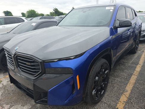 Used 2025 BMW XM AWD/4WD image 2