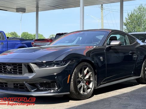 Used 2025 Ford Mustang Dark Horse RWD image 7