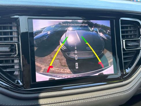 Used 2022 Dodge Durango GT image 28