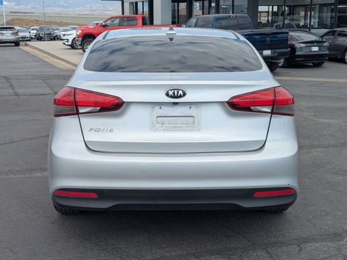 Used 2018 Kia Forte LX w/ LX Popular Package FWD image 6