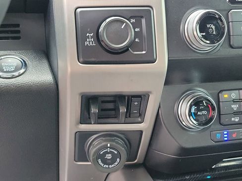 Used 2021 Ford F250 Platinum AWD/4WD image 30