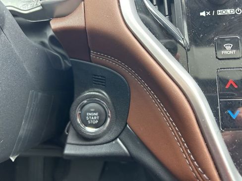 Used 2023 Subaru Outback Touring XT image 20