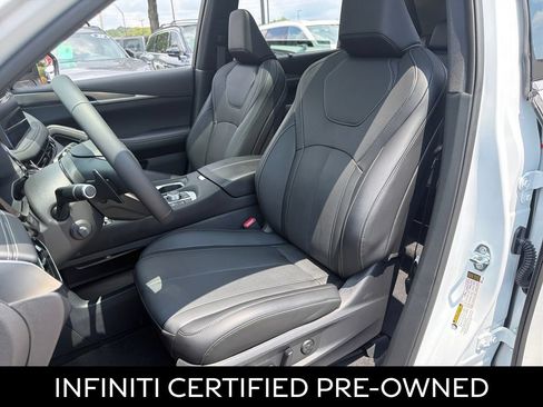 Certified 2026 INFINITI QX60 Luxe w/ Cargo Package FWD image 29