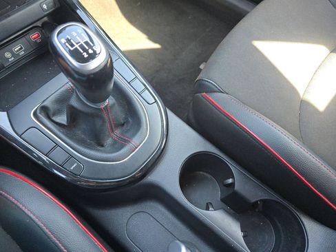 Used 2020 Kia Forte GT image 21