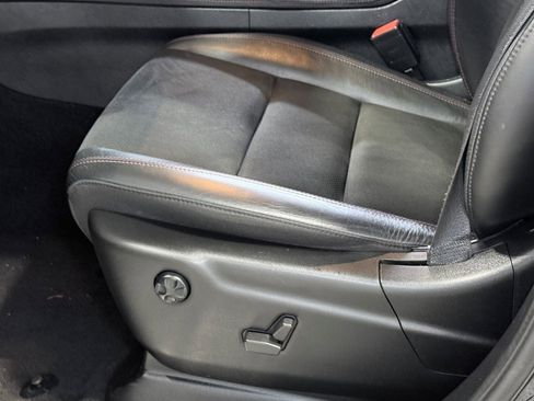 Certified 2022 Dodge Durango R/T w/ Blacktop Package image 21