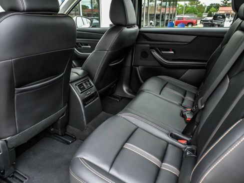 Used 2025 MAZDA CX-90 3.3 Turbo w/ Select Package AWD/4WD image 19