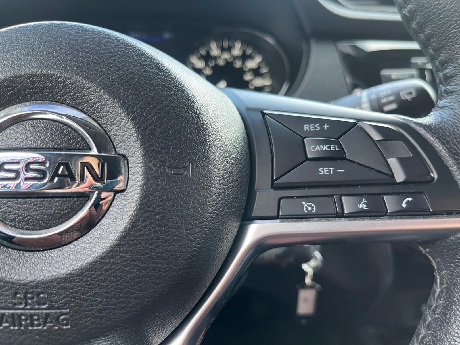 Used 2020 Nissan Rogue S w/ Special Edition Package AWD/4WD image 17