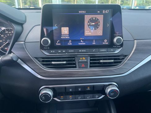 Certified 2025 Nissan Altima 2.5 SV AWD/4WD image 21