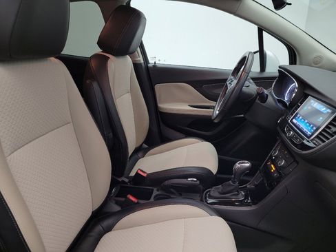 Used 2019 Buick Encore Preferred w/ Safety Package image 21