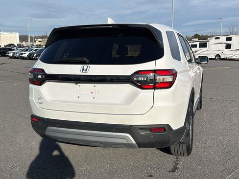 Used 2025 Honda Pilot EX-L image 7