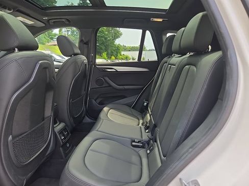 Used 2018 BMW X1 xDrive28i AWD/4WD image 10