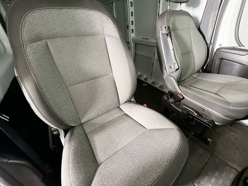 Used 2024 RAM ProMaster 2500 w/ Convenience Group FWD image 26