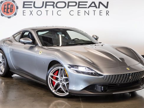 Used 2021 Ferrari Roma RWD image 1