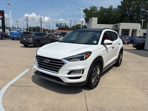 Used 2021 Hyundai Tucson Ultimate FWD image 2