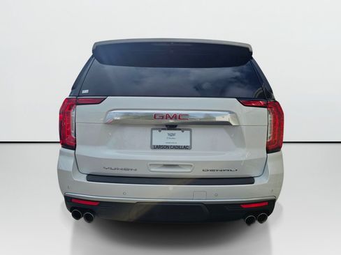 Used 2024 GMC Yukon Denali w/ Denali Reserve Package AWD/4WD image 6