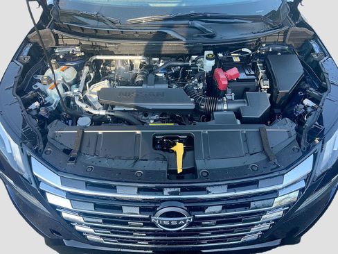 New 2026 Nissan Rogue Platinum image 33