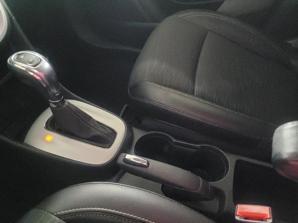 Used 2015 Buick Encore FWD image 26