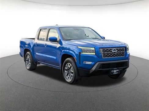 Used 2024 Nissan Frontier SL w/ Technology Package image 3