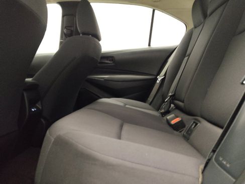 Used 2023 Toyota Corolla LE FWD image 18